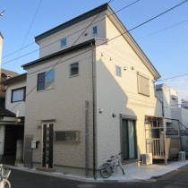 狭小地でフル装備注文住宅(二世帯住宅)・外観写真