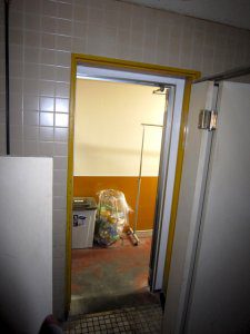 リフォーム前のトイレの入口