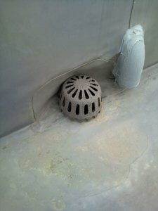 修繕前の排水口の様子